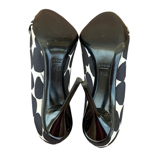 Gucci Women’s Black White Dot Cow Print Silver Bit Open Toe Pump Heels Size 7.5 - Picture 9 of 13